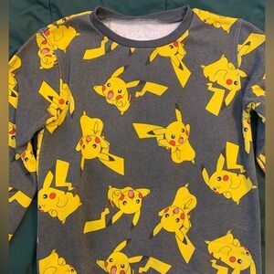 EUC Pokémon / Pikachu sweatshirt, size medium